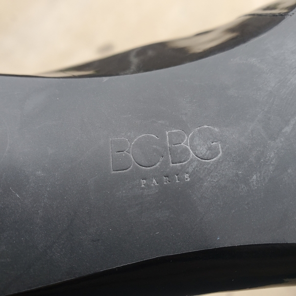 BCBG Paris Black Stiletto Heels sz 7B / 37 - Picture 9 of 9